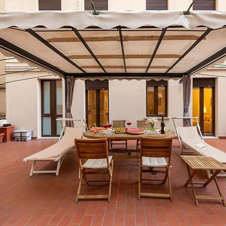Casa Del Teatro Appartamento Con Splendida Terrazza Di Fronte Al Teatro Rossini Pesaro Eksteriør bilde
